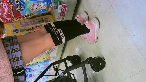 買い物中のS観察273