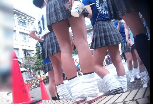 文化祭潜入　あの有名校　新〇高校で　入り乱れパンチラ　その５