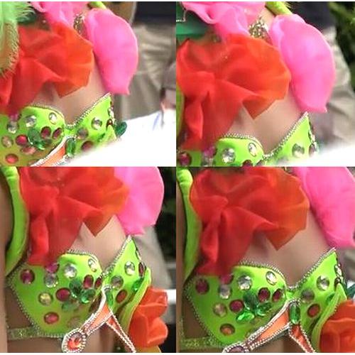 おっぱい好き必見！胸揺れまくり♪見えそう！！t1-43【高...