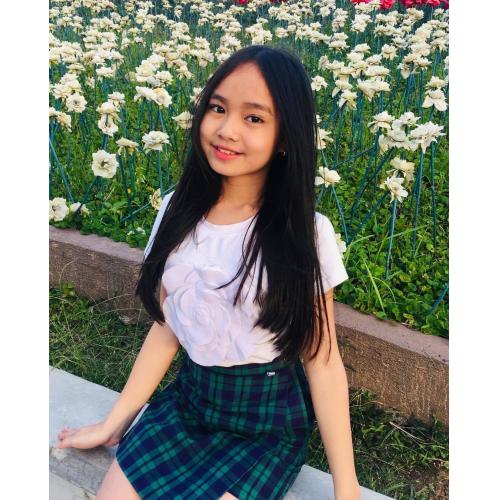 [010-01] 繋がれ！可愛い10代Pinayの友達の輪...