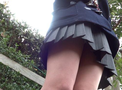 制服ちゃん逆さ１８