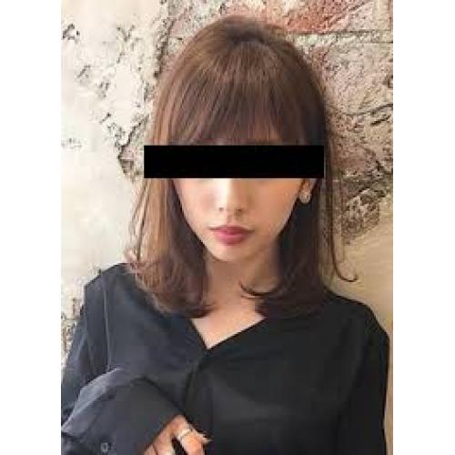 人気モデルのショップ店員時代のパンチラ