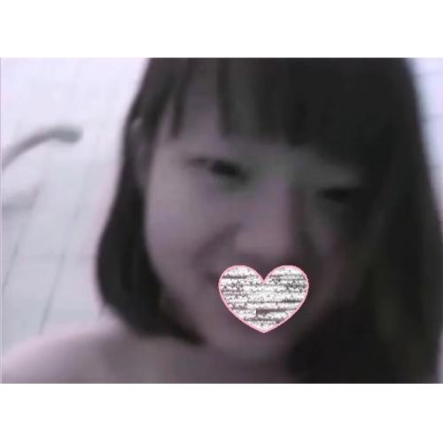 ピュイッっと吹いちゃう彼女「あ、出ちゃった。」