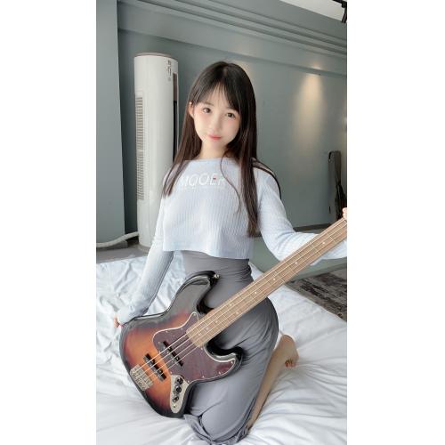 アイドル顔の美少女２