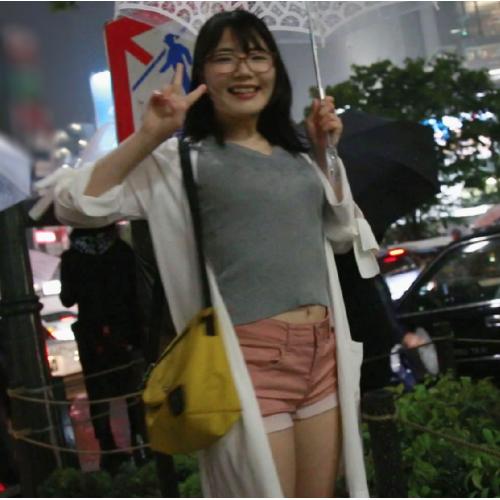 「パンツ脱いでもいいですか…」ウブな上京娘の恥じらいオナニー