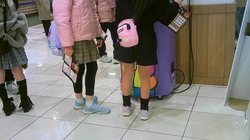 買い物中のS観察272