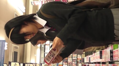 パンチラ盗撮に命を懸けた変態の末路...63