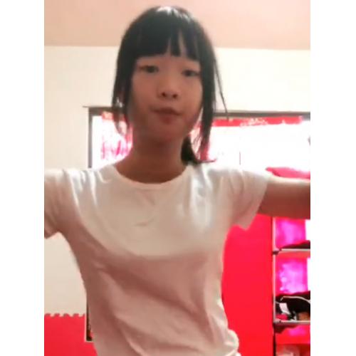 ばいんばいん！思春期っ娘が元気にダンス！弾力やばい！