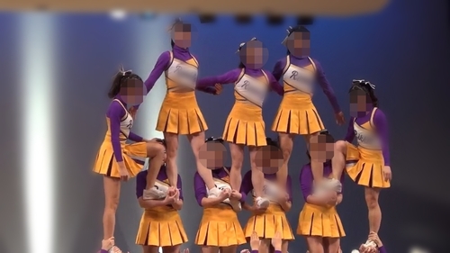 女子高大チアリーダー 02