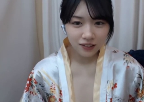 永○芽郁　激似　ライブチャット