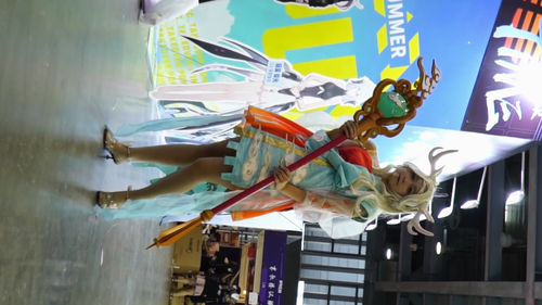 高画質 アジア圏のコスプレ逆さ133