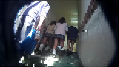 文化祭潜入　天国への階段　色んな脚、脚、脚。