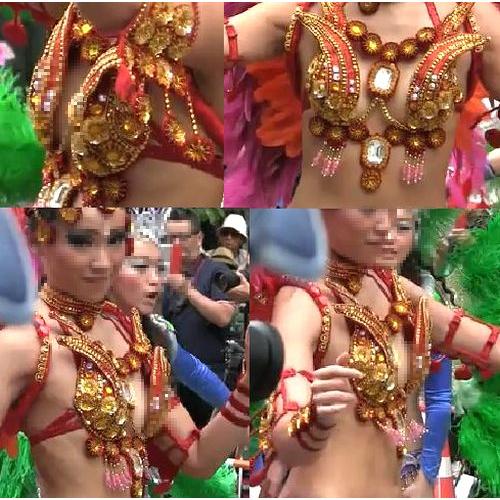 サンバ最高！すっごく可愛い女性の胸元開きすぎ衣装！！t1-...