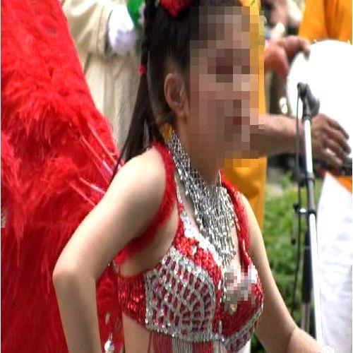 見ごたえあり！サンバダンサーさんたちの風景はとっても楽しい...