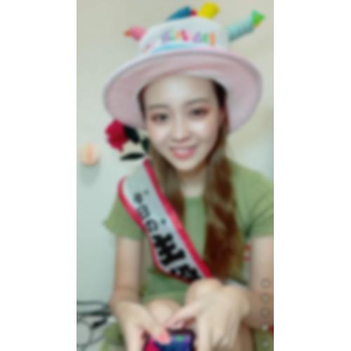 ライブ配信 1　パンチラ＿モデルの卵JD＿見えまくり