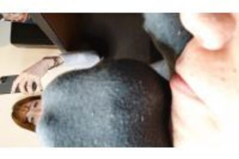 めいちゃんと踏み踏み遊び１