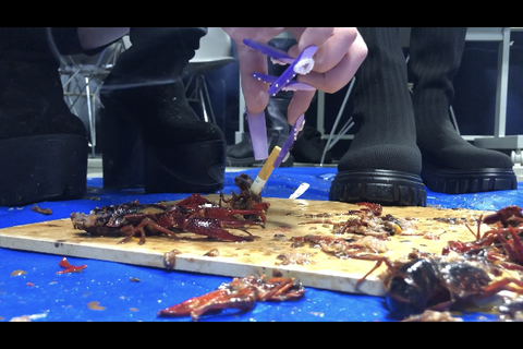 2回目撮影‼️高身長めちゃカワ岡山JDと友達との3人クラッ...