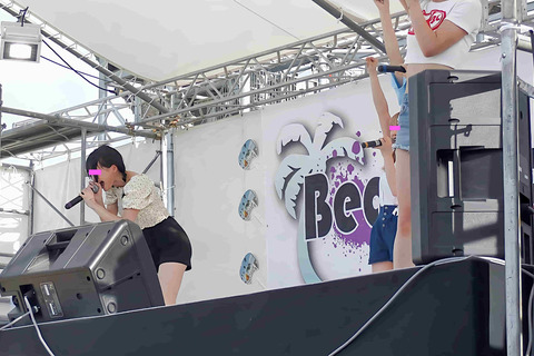 ビーチの歌姫たち＃013：【4K動画】シャウトするそんなア...