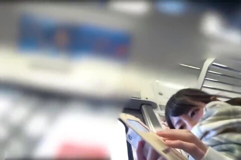 パンチラ盗撮に命を懸けた変態の末路...20