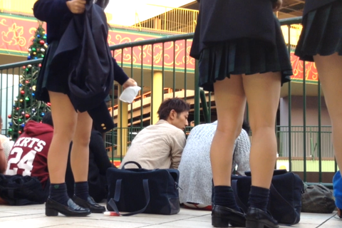 休日の美脚　パンチラコレクション ＪＫ編　その２