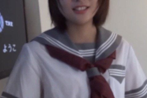 元チア部の美少女を部屋に連れ込みハメ撮り