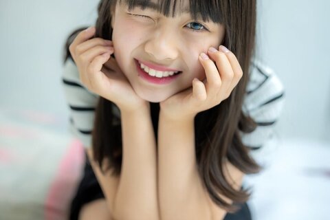 こんな子でもオナニーをもう知っている。。。29
