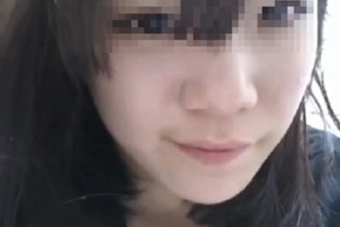 美女の日頃の排出姿健康的なたんまりドボッ