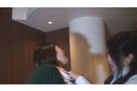 胸ぐらフェチ②キャットファイト　胸ぐらをつかみ合う女の子達...