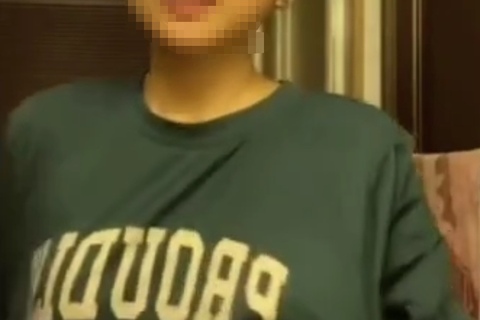 スポブラ美少女