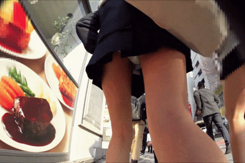 制服パンチラ 13