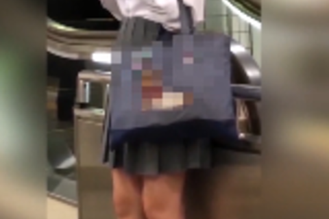 パンツ見過ぎ21