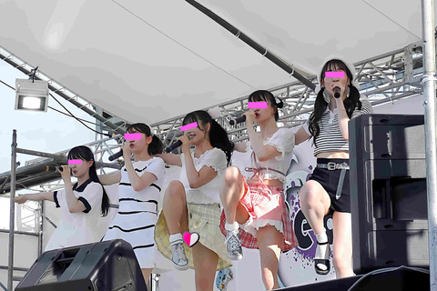 ビーチの歌姫たち＃014：【4K動画】ラインダンスは魅力的...