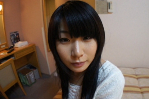 おじさんの精子が飲みたい… 経験人数少なめでセックスに興味...