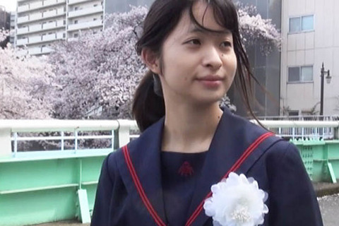 母親同伴2018年度4月入学生の処女喪失輪姦