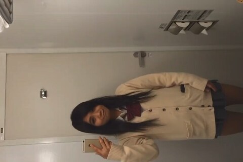 自撮りオナニーJK