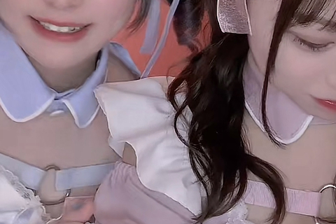 コンカフェ　胸チラ　ライブ風動画2