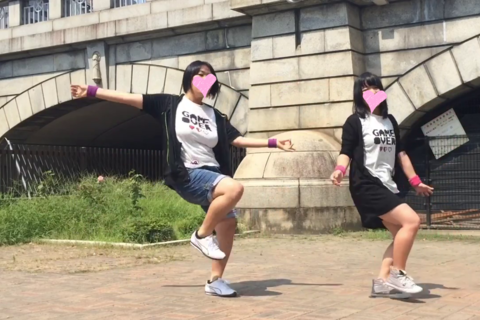 ダンスの出来事009