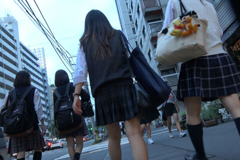 放課後パンツ検査