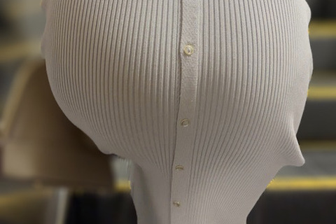 《突然の美巨尻！突き出される肉尻に心鷲掴みにされる》