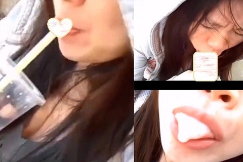 口に出された製紙 強引に飲み物と合わせて流し込む