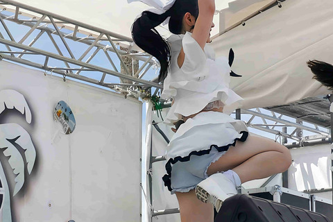 ビーチの歌姫たち＃015：【4K動画】ガッツリ見えてますよー！！