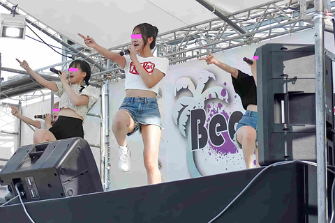 ビーチの歌姫たち＃019：【4K動画】運動量多い振り付けで...