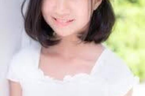 こんな子でもオナニーをもう知っている。。。