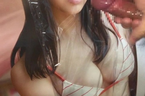 0019,巨大ポスターの沢〇愛〇ちゃんにぶっかけ2