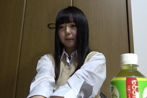 【バイトの面接】お尻触られちゃったJK