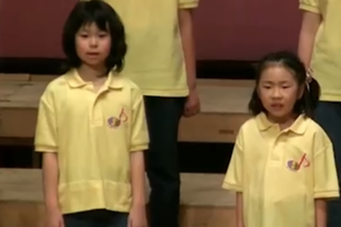 Sのもじもじおしっこ我慢 発表会編1 【お漏らし？】