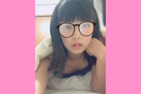 美少女初出しチラライブ！10