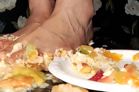 みくちゃんの裸足でフードクラッシュVOL３最終章