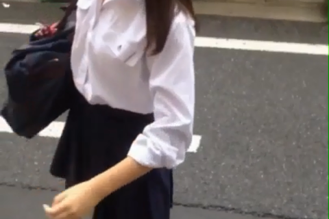 制服 めくりパンチラ20人