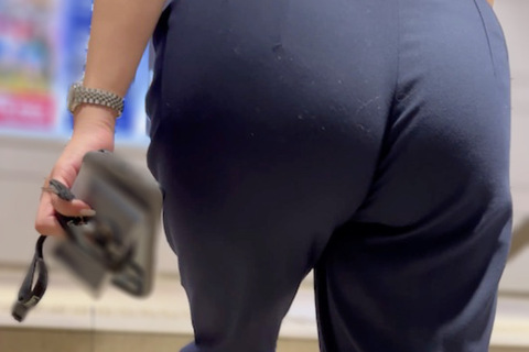 《メロメロになっちゃう！美しいフォルムの最高級ヒップ綺麗系OL》